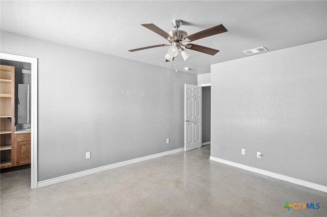 Building Photo - 1409 Natchez Trail Rental