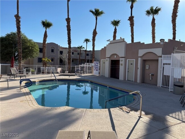 Building Photo - 2068 Mesquite Ln Unit 301