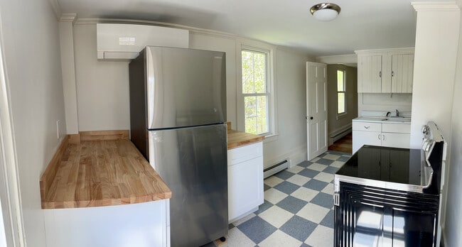 Photo - 15 Winthrop St Unit 3