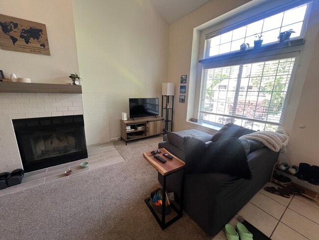 Photo - 1885 S Quebec Way Unidad E24