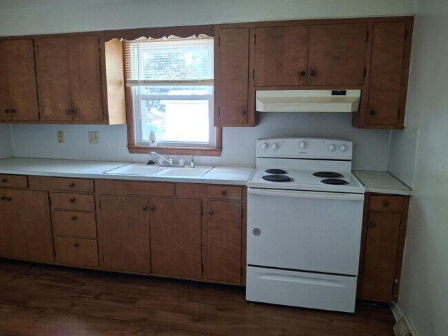 Photo - 510 Ellen Dr