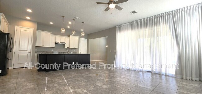 Photo - 1813 Hawksbill Ln