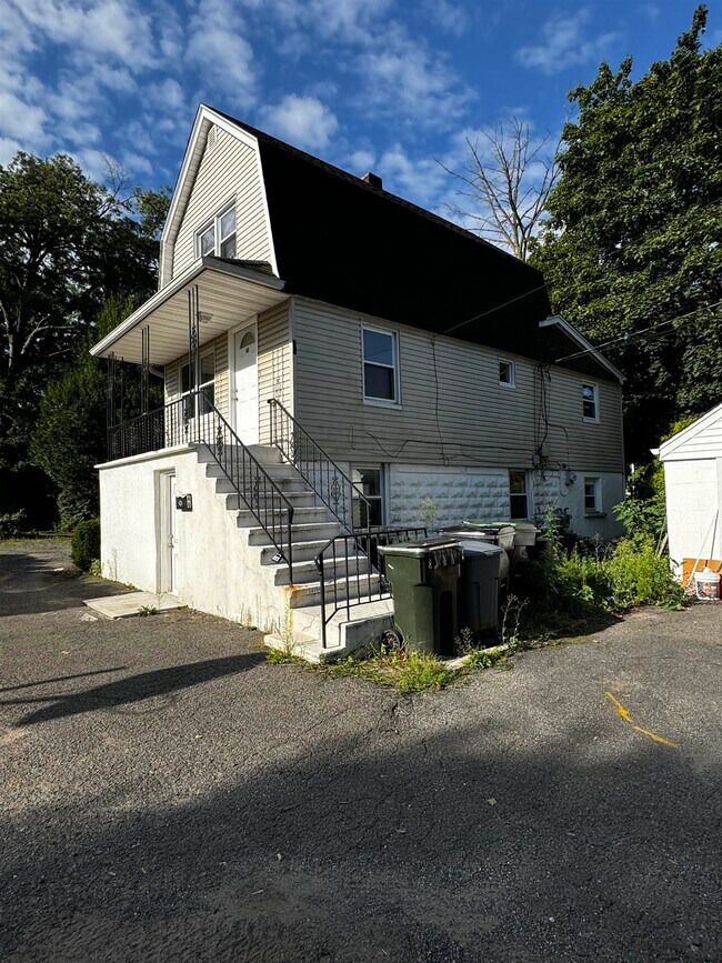 Photo - 46 Hickory Ave House