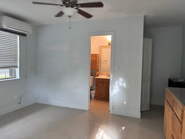 Photo - 9861 SW 164th St Unit 1