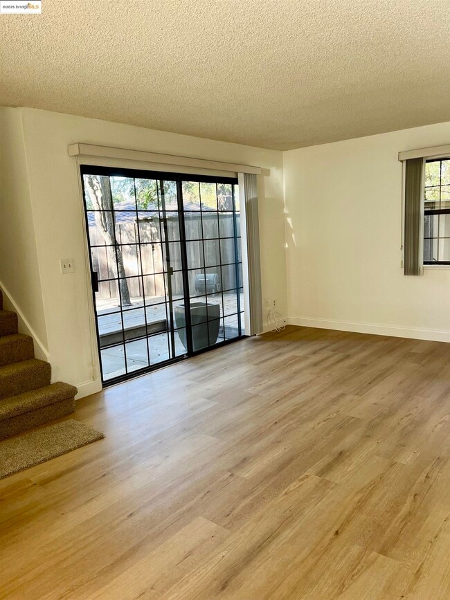 Photo - 600 Chandon Ct