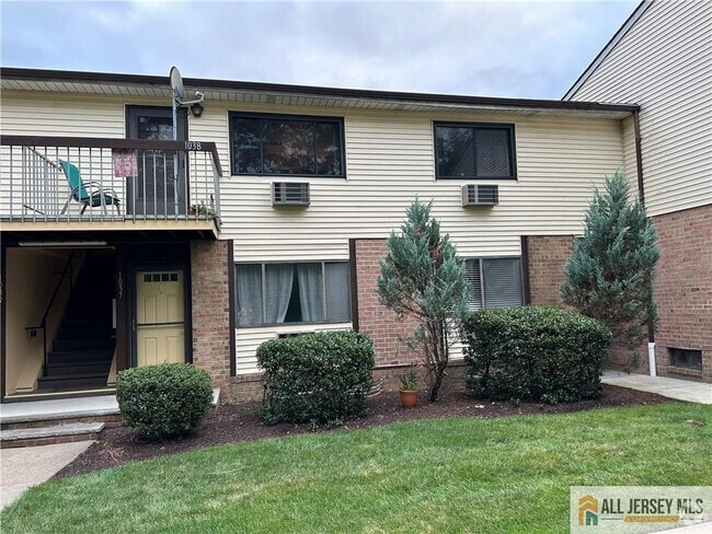 Building Photo - 1037 Cricket Ln Rental