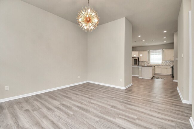 10606 Emory Pk