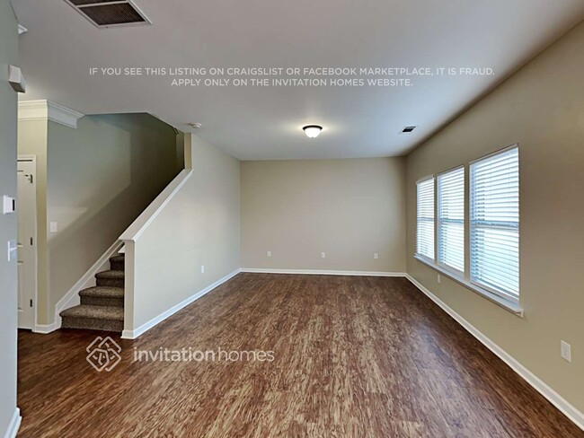 Photo - 318 Forrest Hills Dr