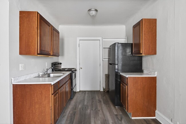 Photo - 332 W Washington St Unit 2