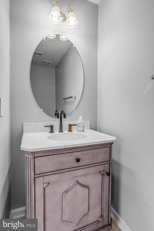 Photo - 5918 Jefferson Commons Way