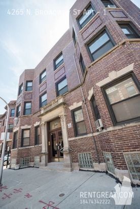 Photo - 4265 N Broadway Unidad 1