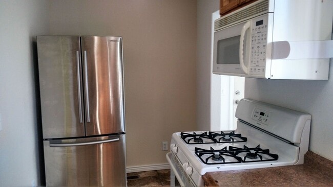 Photo - 1 Bedroom 1 Bathroom House For Rent