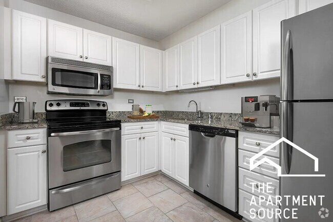 Building Photo - 750 N Rush St Unit 2305 Rental