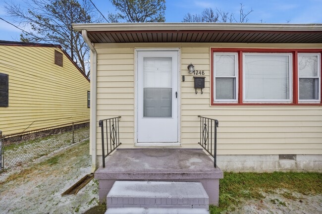 Photo - 1248 37th St