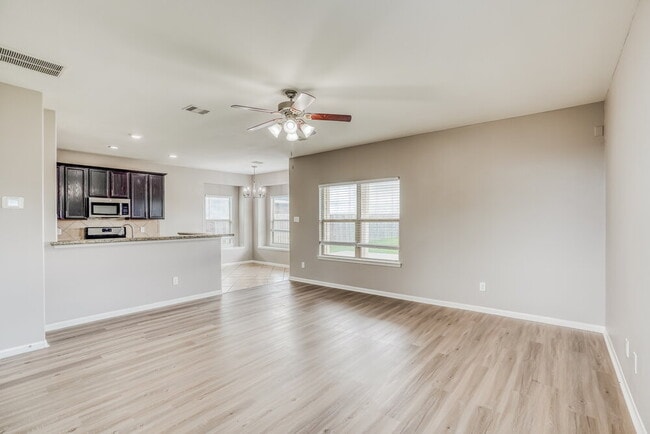 Photo - 5102 Lagoon Ct