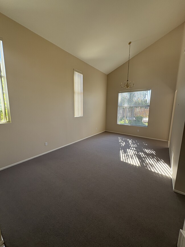 Photo - 31475 Sonoma Ln