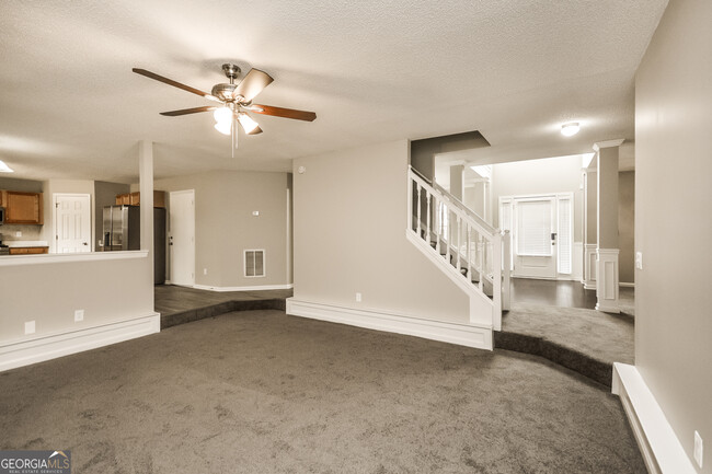 Photo - 189 Kyndal Dr House