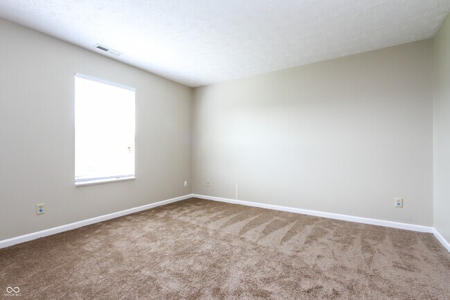 Photo - 3102 Salamonie Dr