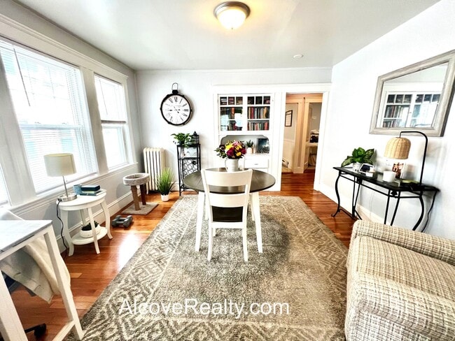 Photo - 39 Sterling St Unit 1