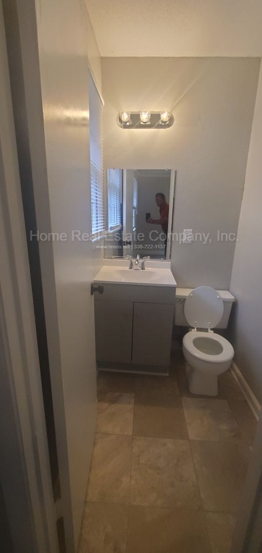 Photo - 730 Laurel St