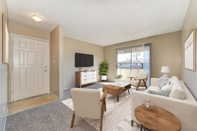 Photo - Dry Creek Village Apartments