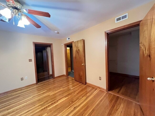 Photo - 20 Pearl St Unit 2