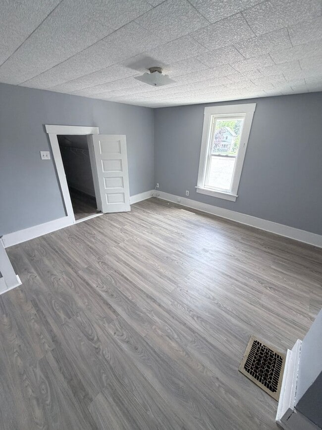 2301 East Ave