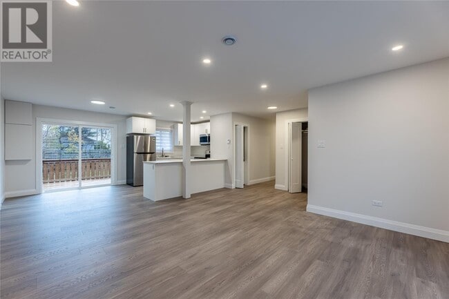 50 Torbay Rd