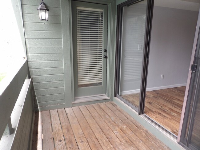 Photo - 128 W Rockrimmon Blvd Unit 201