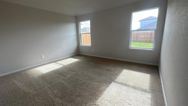 Photo - 218 Bethpage Dr