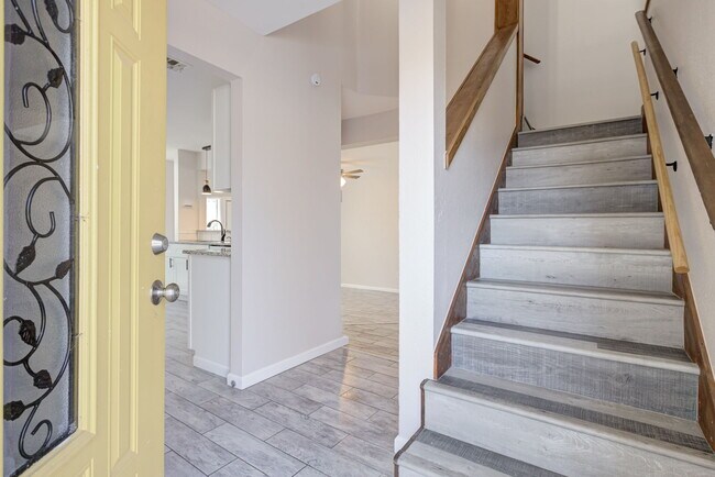 Photo - 608 E Eufaula St