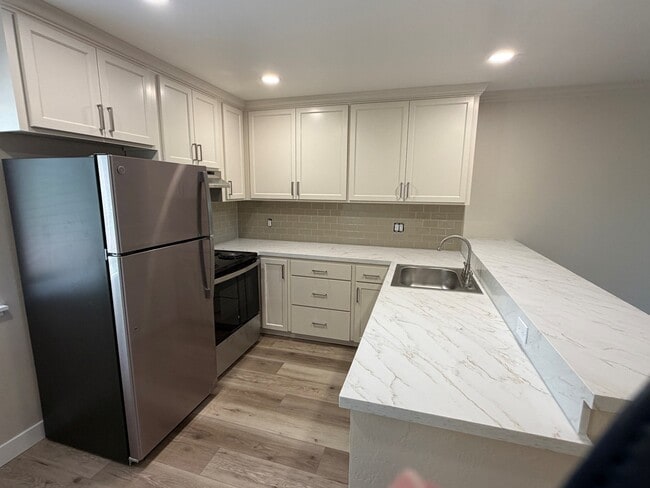 Photo - 2066 Fruitdale Ave Unit 10