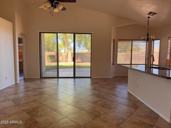 Photo - 1454 W Mead Dr