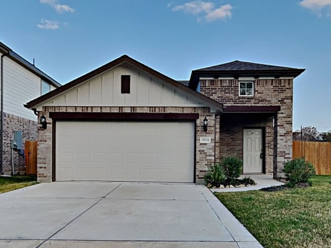 Building Photo - 16934 Lagos Ln Rental