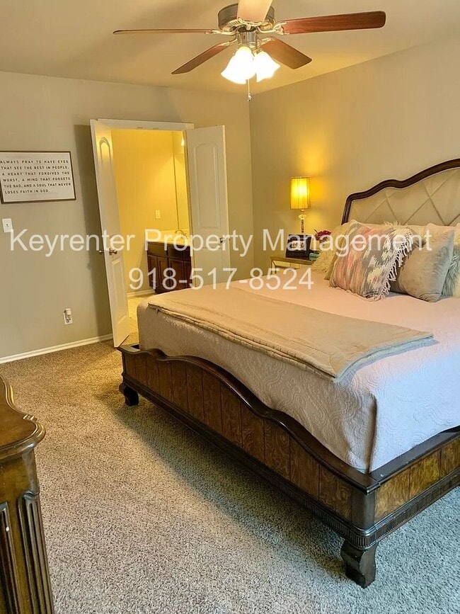 Photo - 3 Bed | 2 Bath in Owasso!
