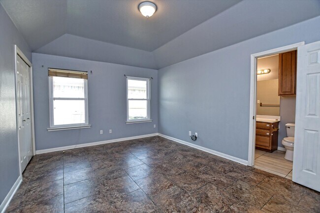 Photo - 804 Sable Trail Ct