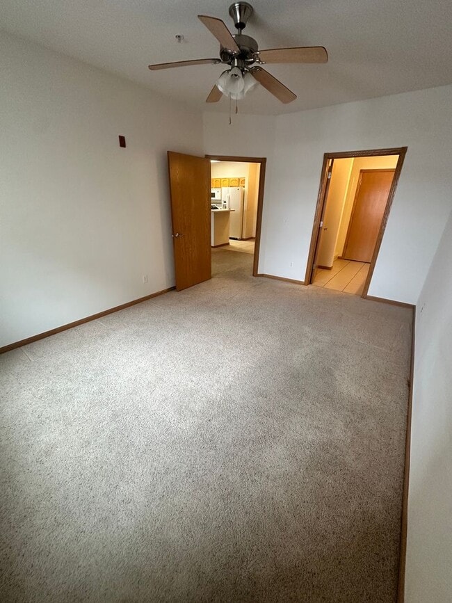 Photo - Manchester Place Apartments