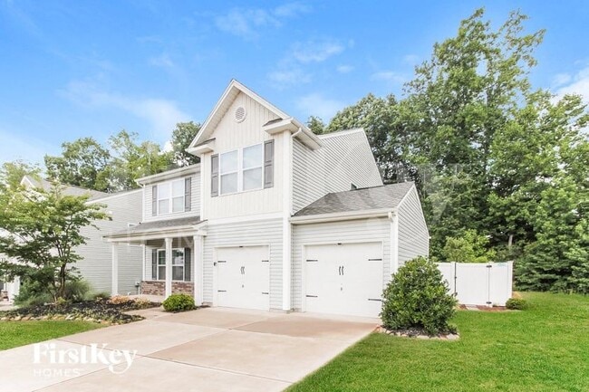 Photo - 3815 Streamside Dr