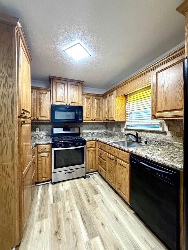 2808 Seminole Trl