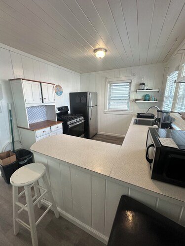 19 M St Unit 4