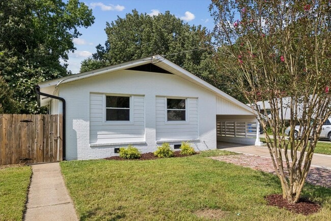 Photo - 13A Colberts Ln