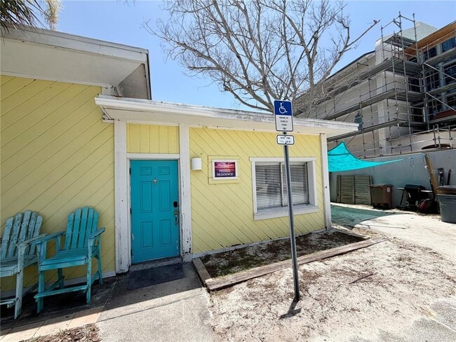 Building Photo - 350 Gulf Blvd Unit 1