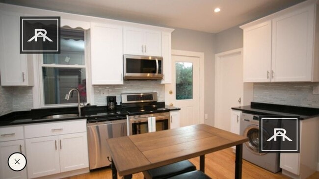 Building Photo - 5 bedroom in Cambridge MA 02138 Unit 2 Rental