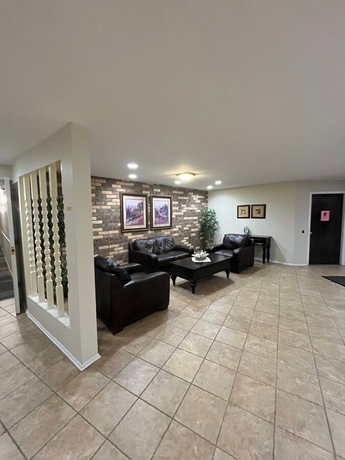 Photo - 3350 N Carriageway Dr Unit 410