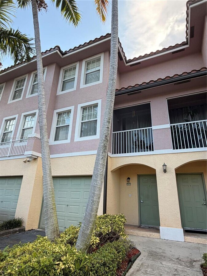 Photo - 6398 W Sample Rd Unit 6398