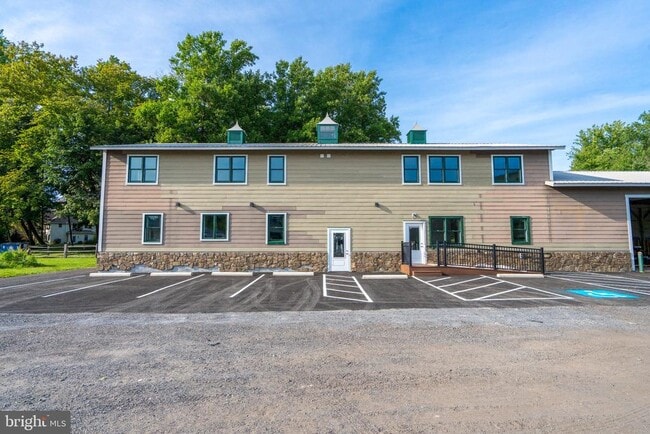 901 Morris Rd