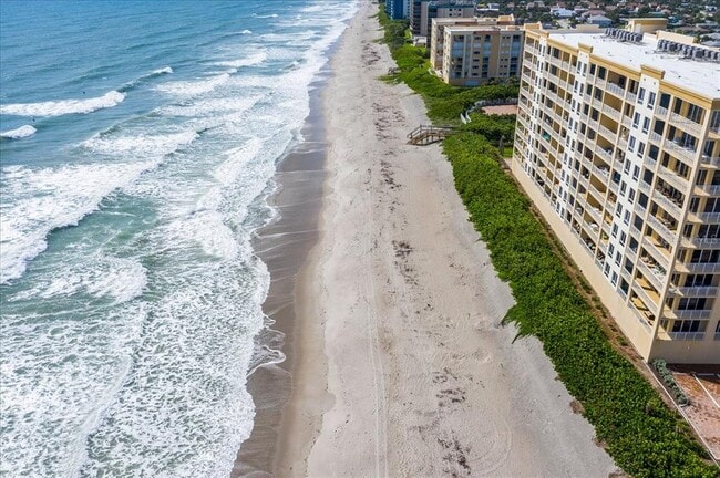 1025 Jimmy Buffett Mem Hwy Unit 406
