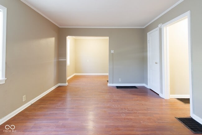 Photo - 3421 N Olney St