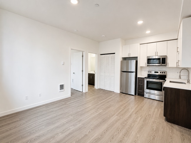 232 NE 61st Ave