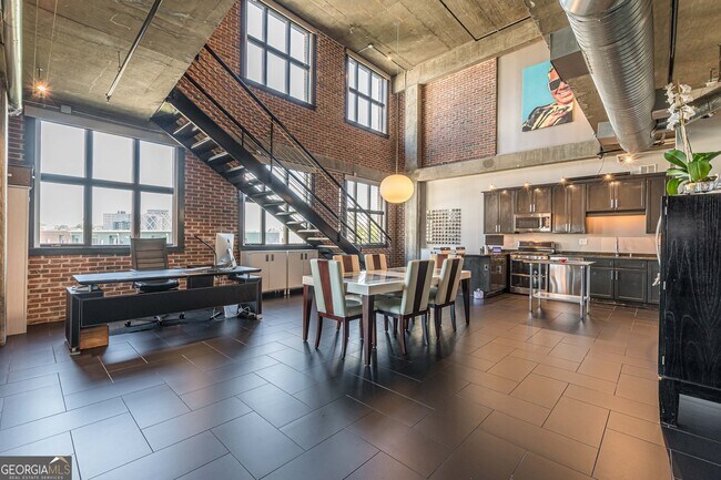 Photo - 640 Glen Iris Dr NE Condo Unit 611